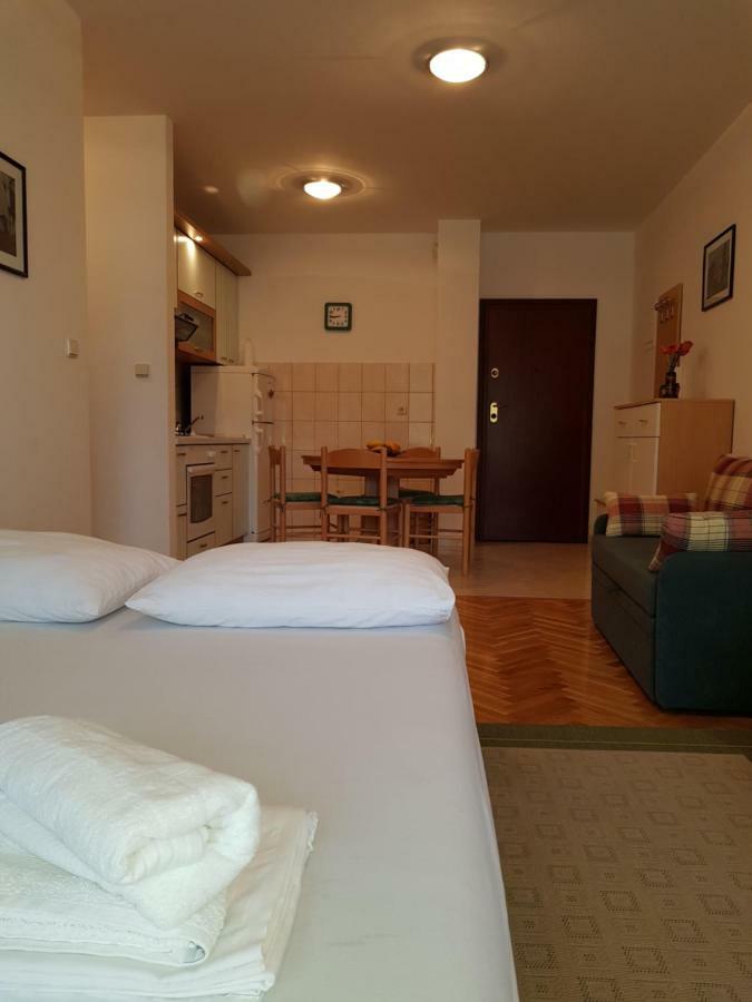 Apartment Smile Baška Voda المظهر الخارجي الصورة